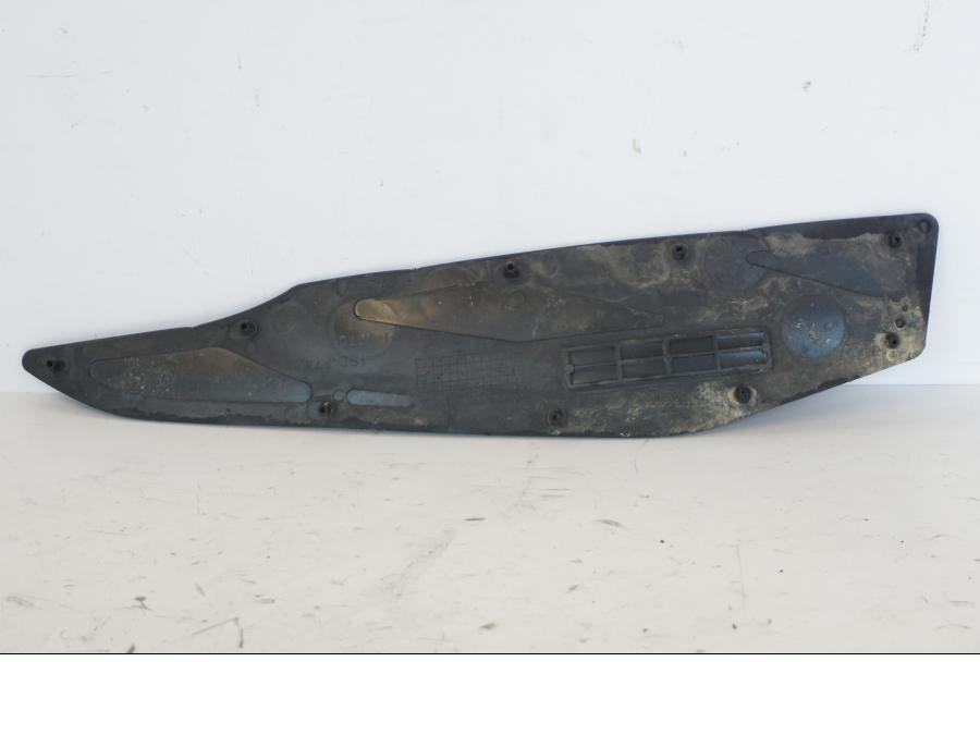 Baksidan på Fotplatta från en Yamaha X-Max 250 -2016 scooter.