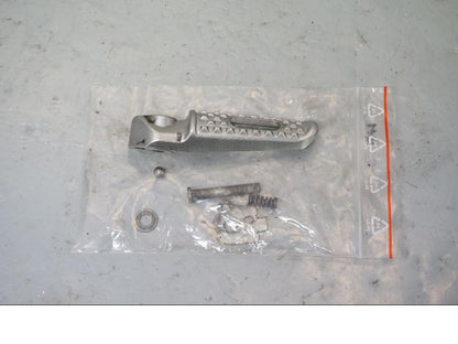 Framsidan på Fotpinne från en Honda CBR 1000 RR -2009 motorcykel.