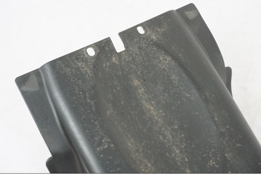 Baksidan på Undertail från en KTM 690 Duke -2015 motorcykel.