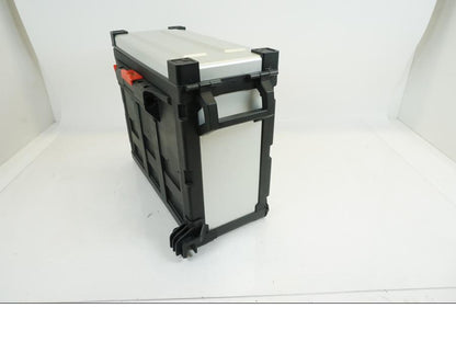 Vänster sida på Sidoväska från en Yamaha XT660Z Tenere -2015 motorcykel.