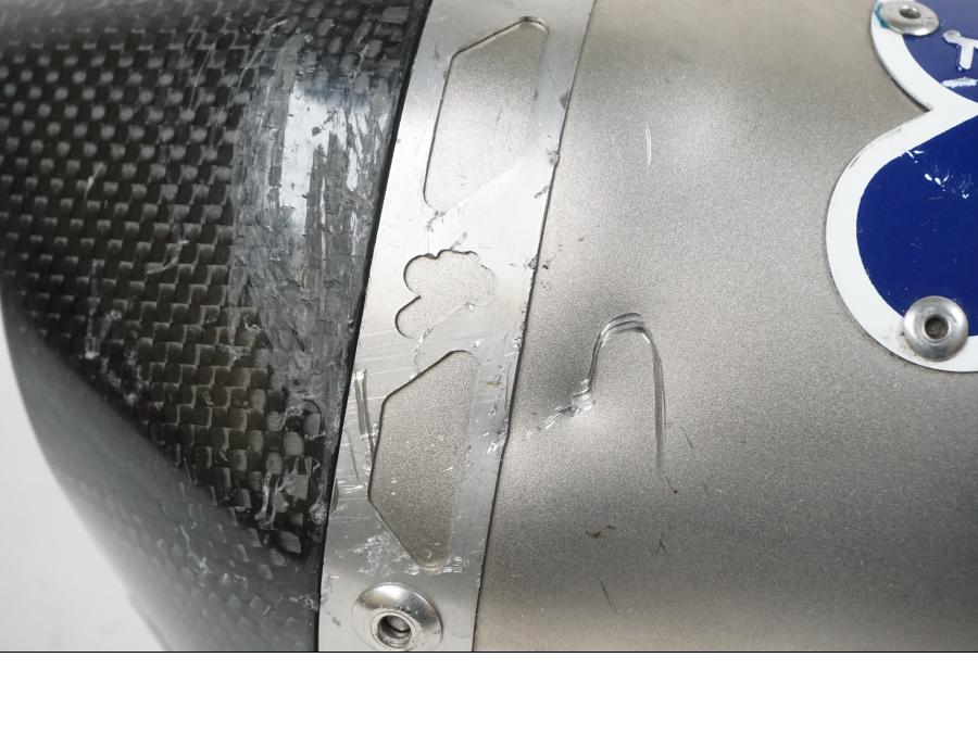 Vänster sida på Ljuddämpare Sport från en Ducati Scrambler 800 -2018 motorcykel.