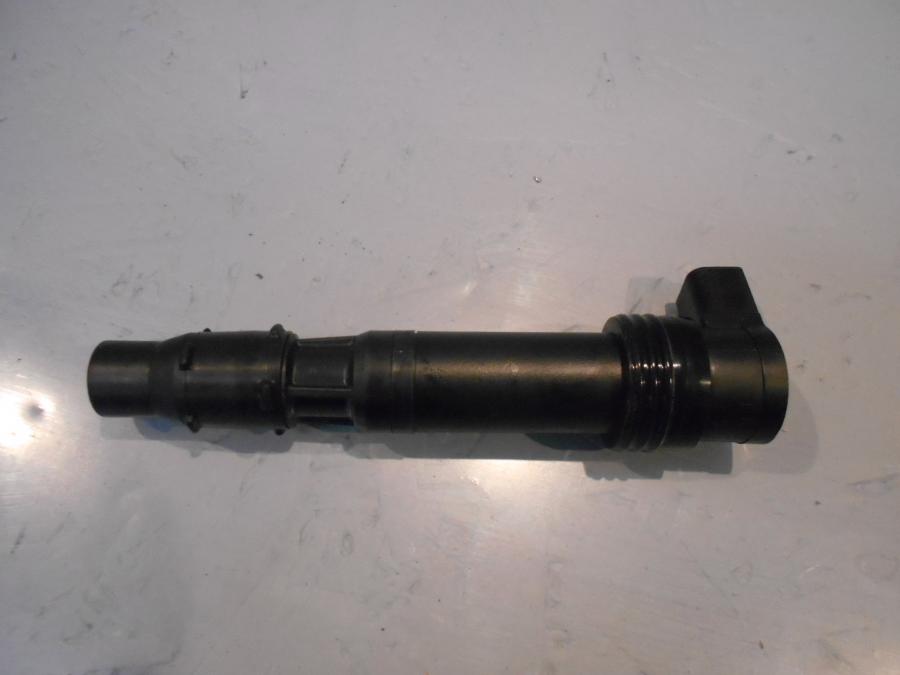 Framsidan på Tändspole från en Triumph Tiger 800 -2016 motorcykel.