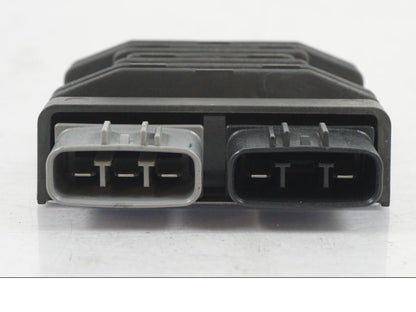 Baksidan på Likriktare från en Yamaha MT-07 -2019 motorcykel.