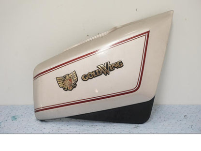 Framsidan på Sidopanel från en Honda GL 1200 -1987 motorcykel.