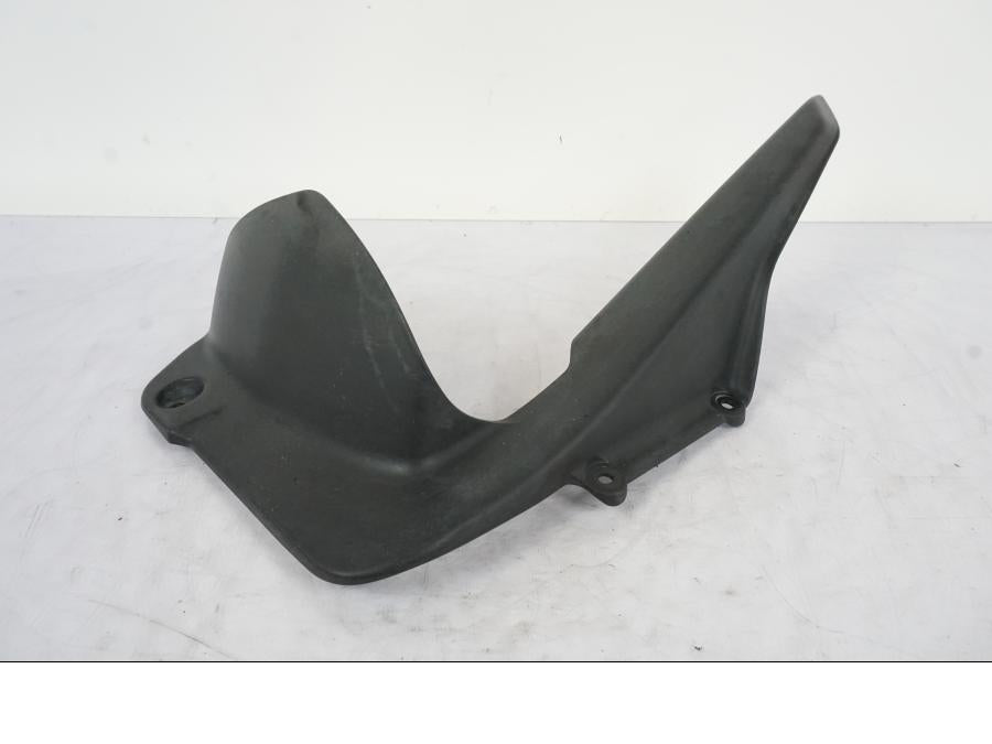 Framsidan på Svingskärm från en Kawasaki ER-6N -2012 motorcykel.