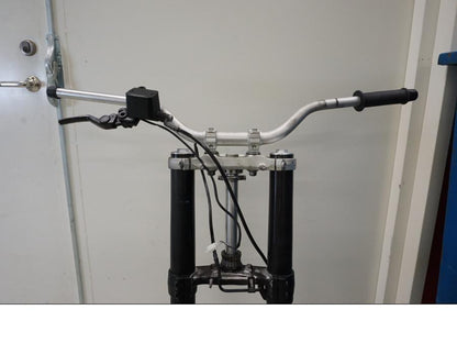 Extrabild2 på Gaffelpaket från en KTM 690 Duke -2016 motorcykel.