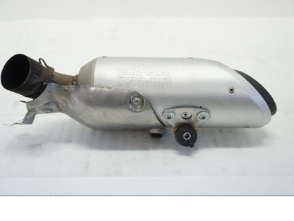 Höger sida på Ljuddämpare från en Ducati Hypermotard -2020 motorcykel.