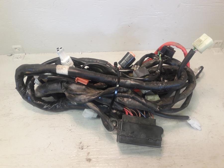 Framsidan på Kabelstam från en Yamaha Cygnus -2007 motorcykel.