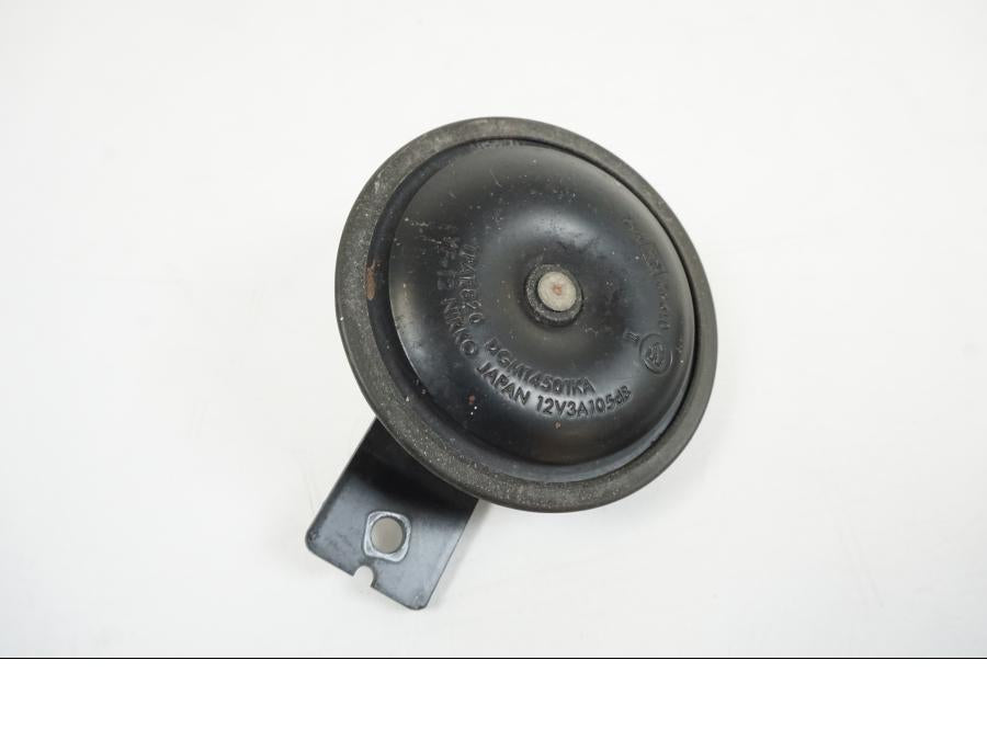 Framsidan på Signalhorn / Tuta från en Yamaha XJR 1300 -2007 motorcykel.