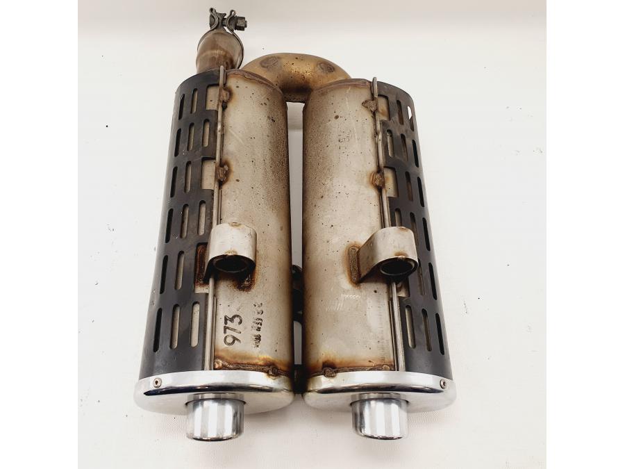 Höger sida på Ljuddämpare från en BMW R 1100 S -1999 motorcykel.