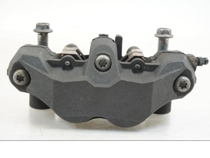 Vänster sida på Bromsok från en Suzuki GSX-R 750 -2008 motorcykel.