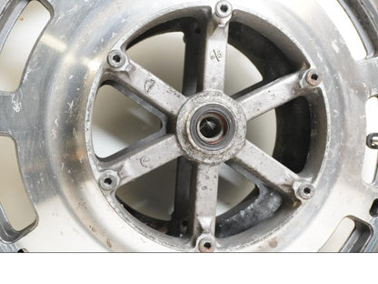 Extrabild4 på Fälg från en Honda GL 1500 -1998 motorcykel.