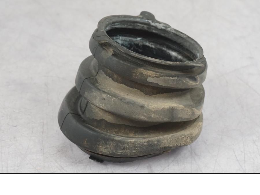 Framsidan på Drivknut Damask från en BMW R 1200 GS -2018 motorcykel.