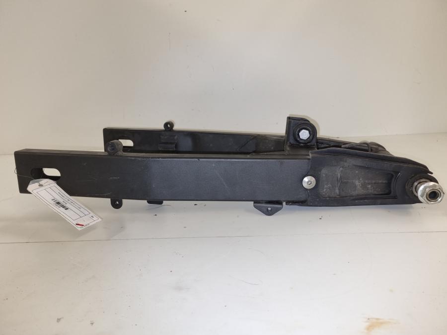 Framsidan på Sving från en Kawasaki Z 750 -2008 motorcykel.