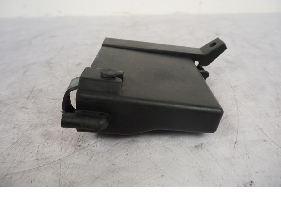 Höger sida på CDI / ECU från en KTM 690 Duke -2014 motorcykel.