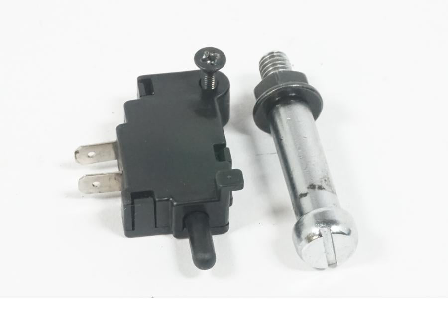 Framsidan på Kopplingskontakt från en Kawasaki GTR 1400 -2008 motorcykel.