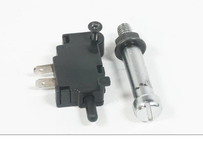 Framsidan på Kopplingskontakt från en Kawasaki GTR 1400 -2008 motorcykel.