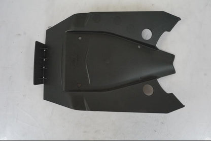 Baksidan på Stänkskärm från en KTM 1290 Super Duke -2019 motorcykel.