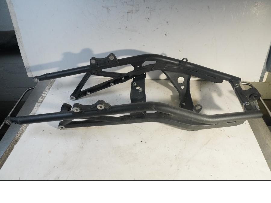 Baksidan på Bakram från en Triumph Daytona 675 -2011 motorcykel.