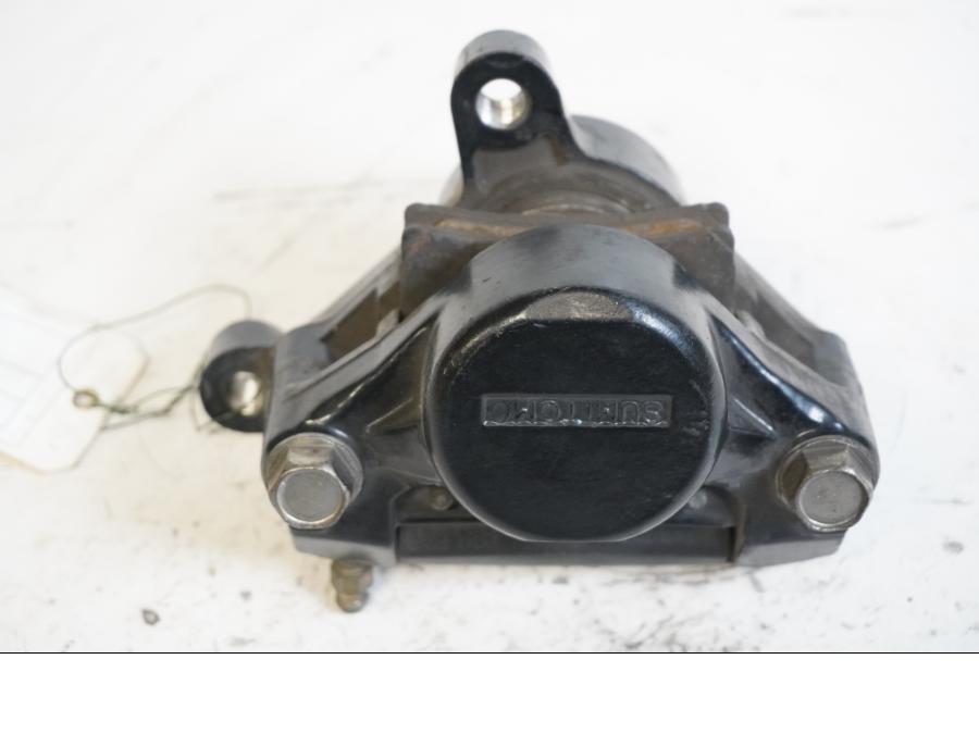 Framsidan på Bromsok från en Yamaha XVS 1100 -2000 motorcykel.