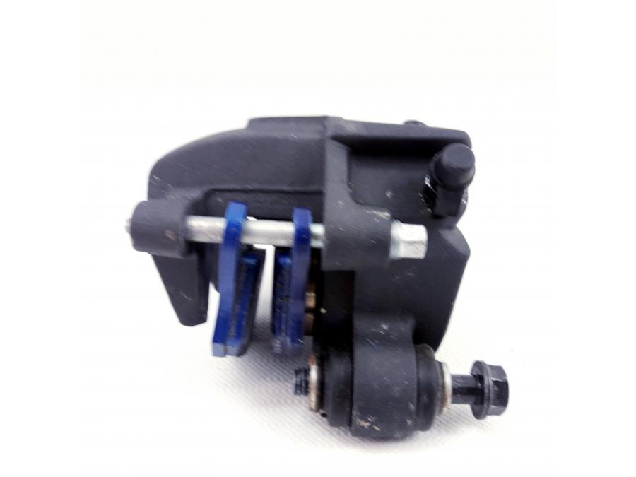 Baksidan på Bromsok från en Kawasaki Z 900 -2020 motorcykel.