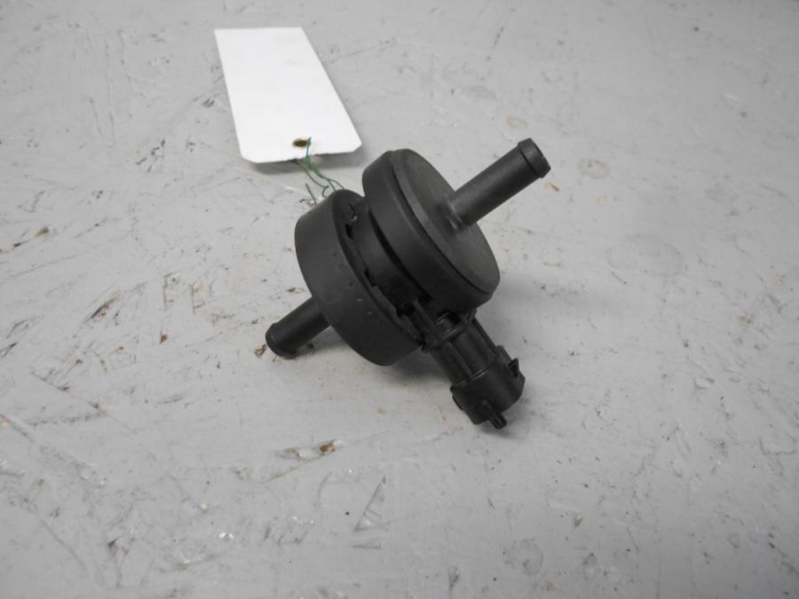 Framsidan på Luftventil från en Ducati Monster 1200 -2016 motorcykel.