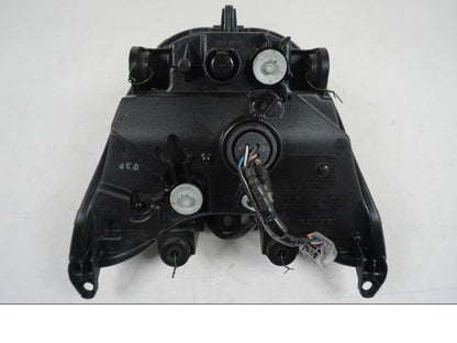 Extrabild2 på Strålkastare från en Honda CB 650 F Hornet -2017 motorcykel.