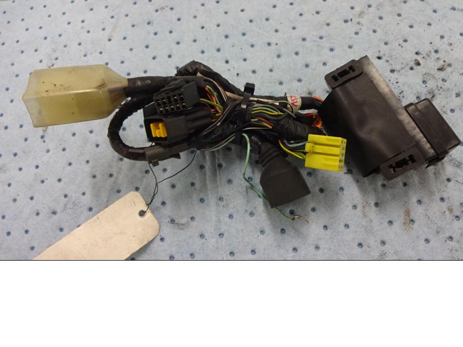 Framsidan på Kablage från en Suzuki GSX-R 600 -1998 motorcykel.