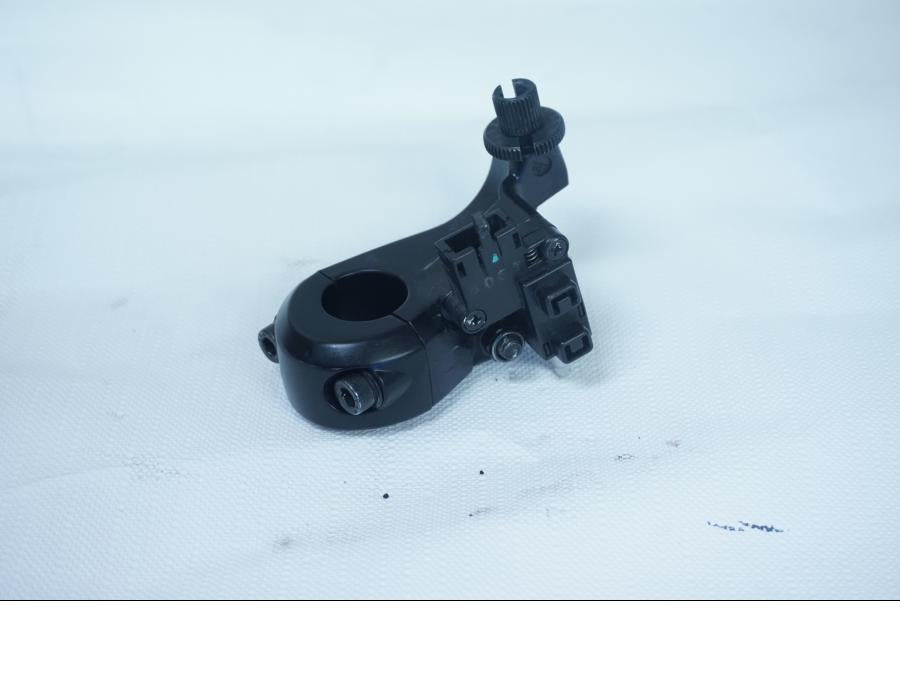 Snett uppifrån på Kopplingsklo från en Kawasaki Ninja 650 -2018 motorcykel.