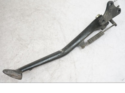 Höger sida på Sidostöd från en Triumph Tiger -2009 motorcykel.