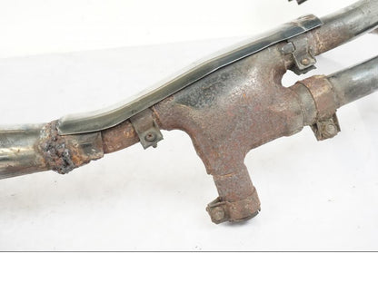 Vänster sida på Avgassystem från en Suzuki GSX 550 EF -1985 motorcykel.