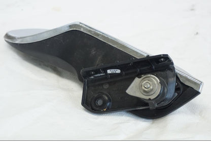 Vänster sida på Vindavvisare från en BMW K 1600 -2015 motorcykel.