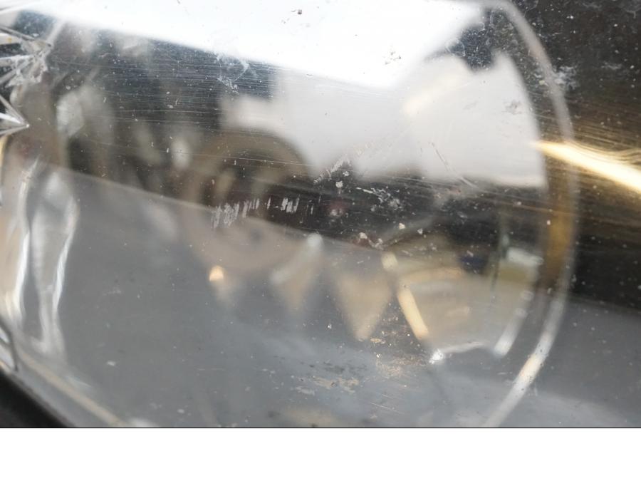 Snett uppifrån på Strålkastare från en Yamaha YZF 1000 R1 -2007 motorcykel.