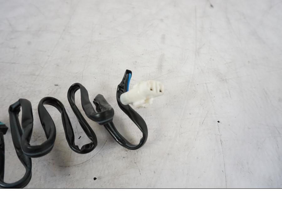 Vänster sida på Kopplingskontakt från en KTM 1290 Super Duke R -2021 motorcykel.