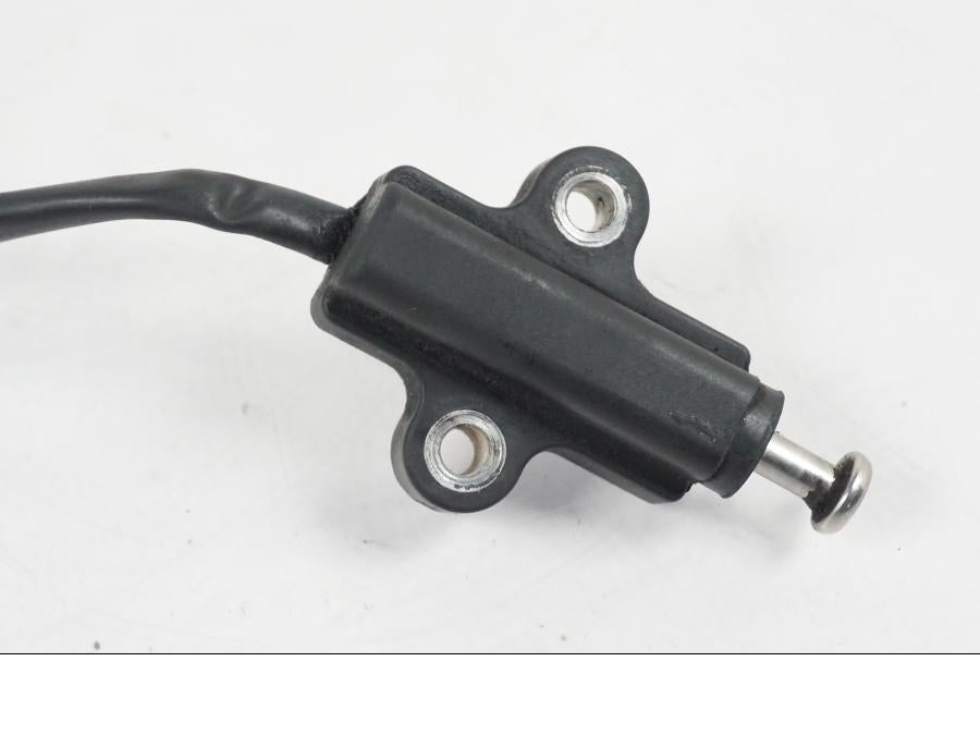 Höger sida på Sidostödsbrytare från en Yamaha YZF 1000 R1 -2007 motorcykel.