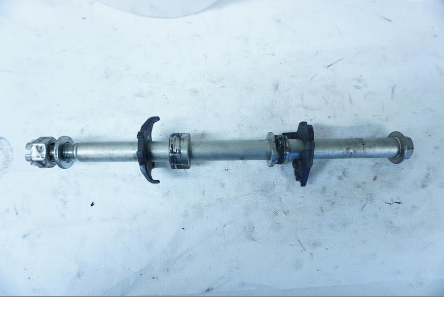 Framsidan på Axel från en Kawasaki Ninja 650 -2018 motorcykel.