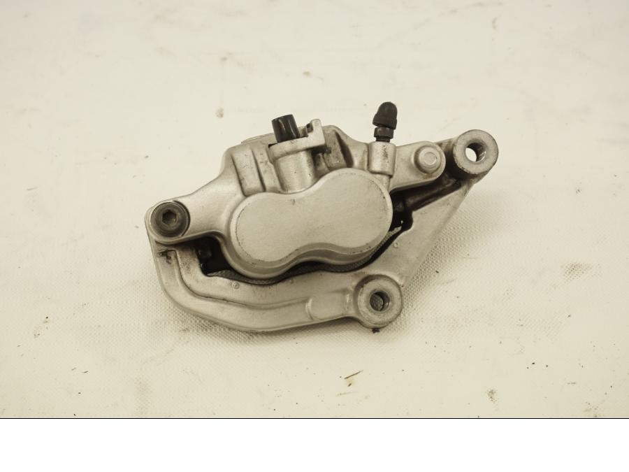 Framsidan på Bromsok från en Yamaha XVS 1100 -2000 motorcykel.