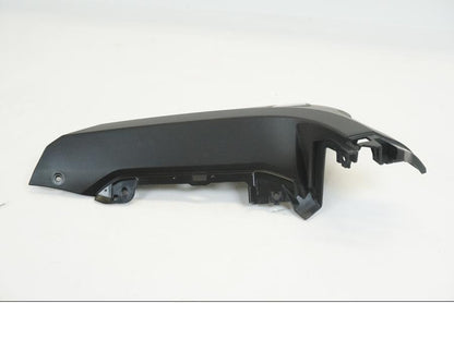 Höger sida på Sidkåpa från en Yamaha N-MAX125 -2021 motorcykel.