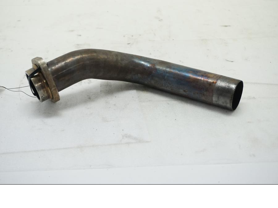 Framsidan på Grenrör från en Aprilia SL 750 Shiver -2008 motorcykel.