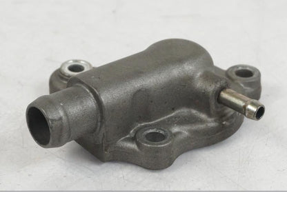 Baksidan på Vattenpump från en Honda CBR 125 R -2006 motorcykel.