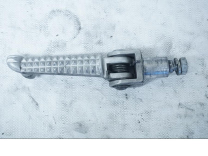 Framsidan på Fotpinne från en Yamaha YZF 1000 R1 -2002 motorcykel.