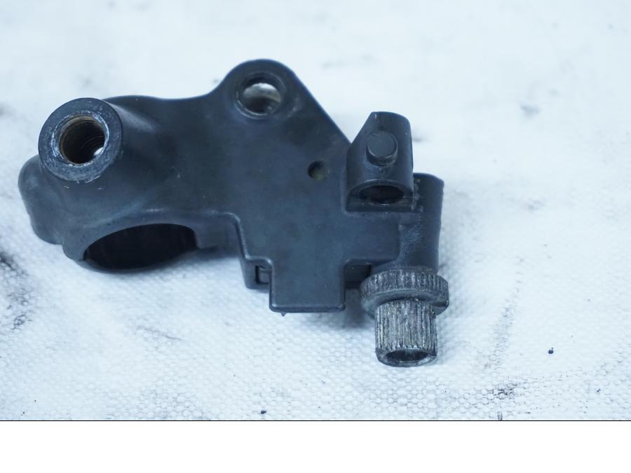 Baksidan på Kopplingsklo från en Honda XL 600 V -1994 motorcykel.