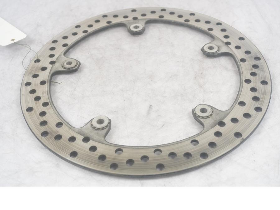 Höger sida på Bromsskiva från en BMW F 800 R -2011 motorcykel.