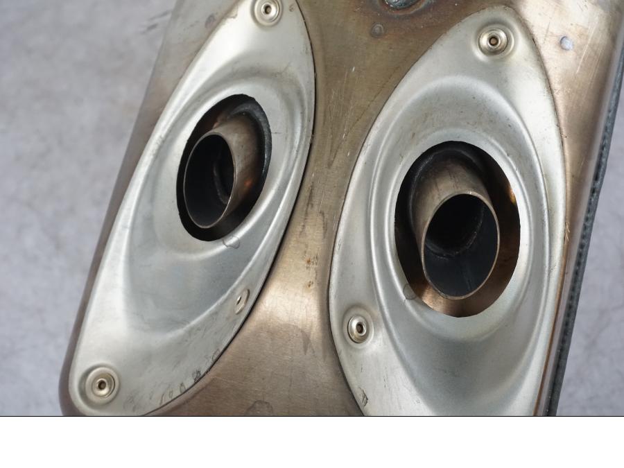 Extrabild2 på Avgassystem från en Yamaha MT-09 -2024 motorcykel.