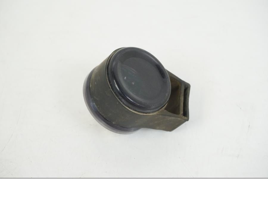 Höger sida på Blinkersrelä från en AJP PR7 -2021 motorcykel.