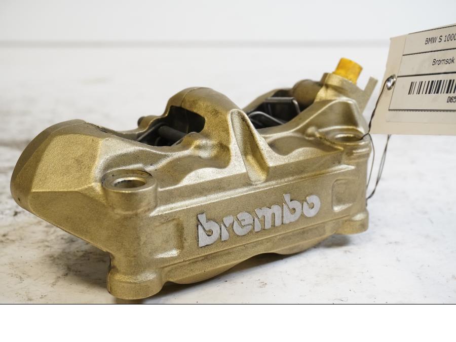 Framsidan på Bromsok från en BMW S 1000 R -2015 motorcykel.