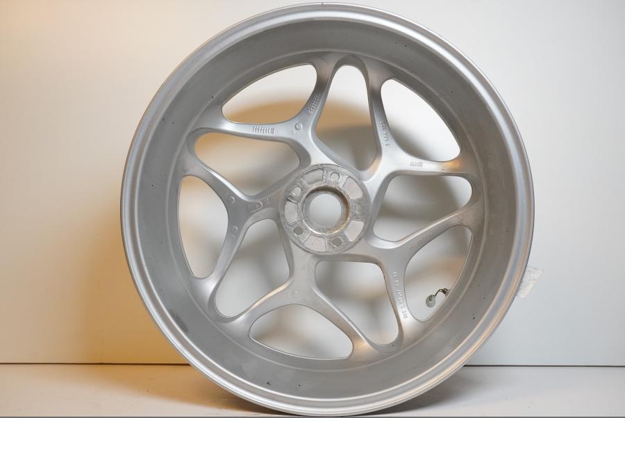 Extrabild1 på Fälg från en BMW F 800 ST -2008 motorcykel.