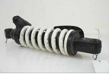 Snett uppifrån på Stötdämpare från en BMW R Ninet -2017 motorcykel.