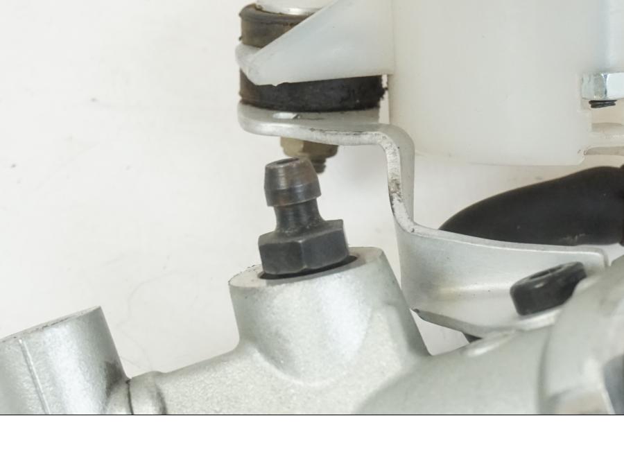 Extrabild1 på Bromshuvudcylinder från en KTM 990 SM -2009 motorcykel.