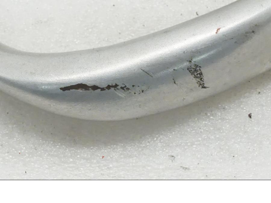 Höger sida på Passagerarhandtag från en Honda VFR 750 -1990 motorcykel.